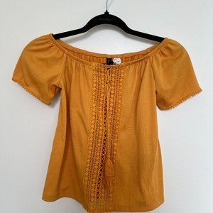 H&M | top | Yellow | Size:xs
